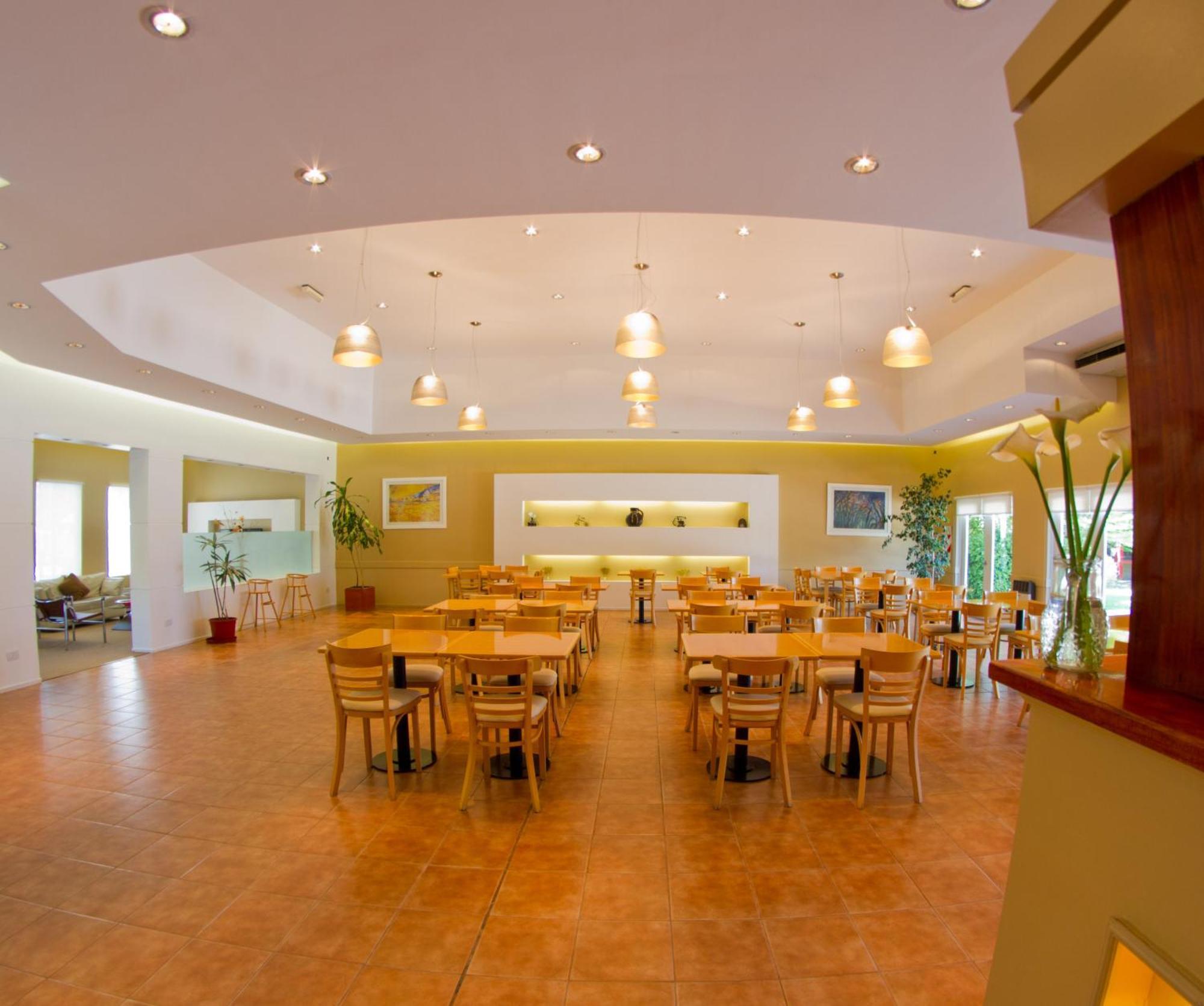 Family Inn San Rafael  Zewnętrze zdjęcie