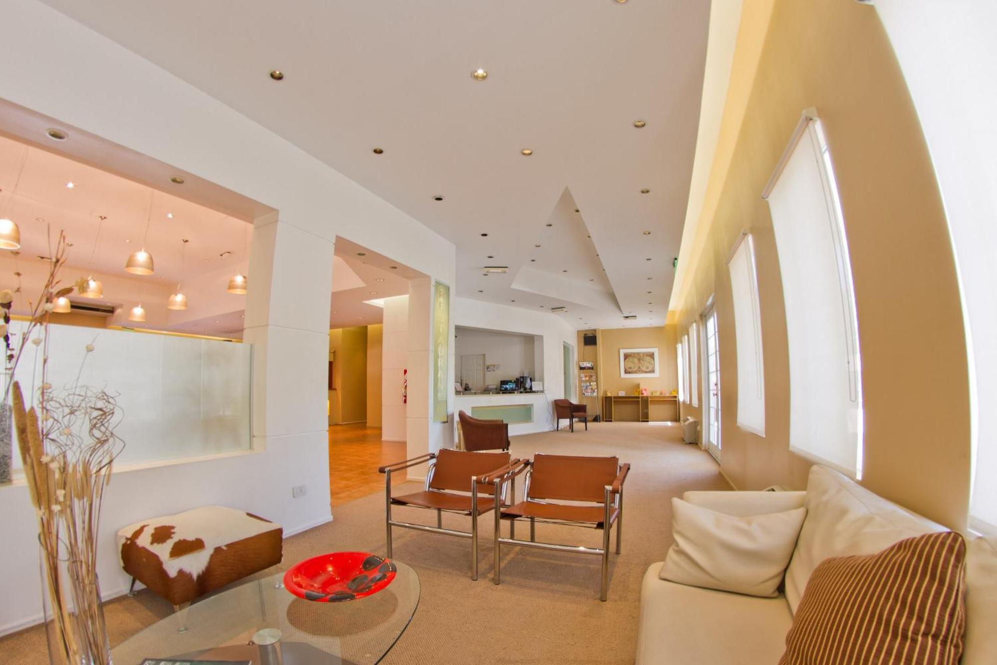 Family Inn San Rafael  Zewnętrze zdjęcie