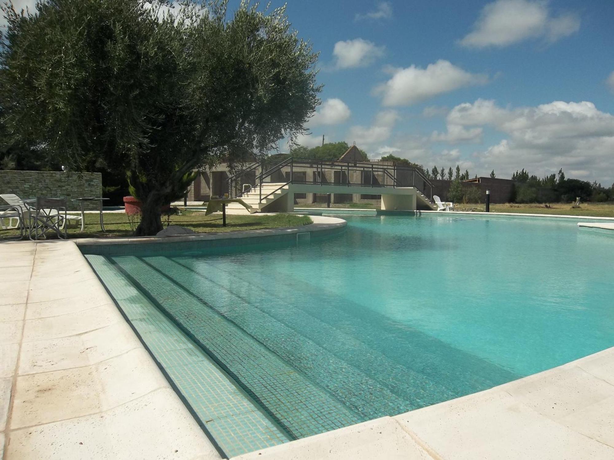 Family Inn San Rafael  Zewnętrze zdjęcie