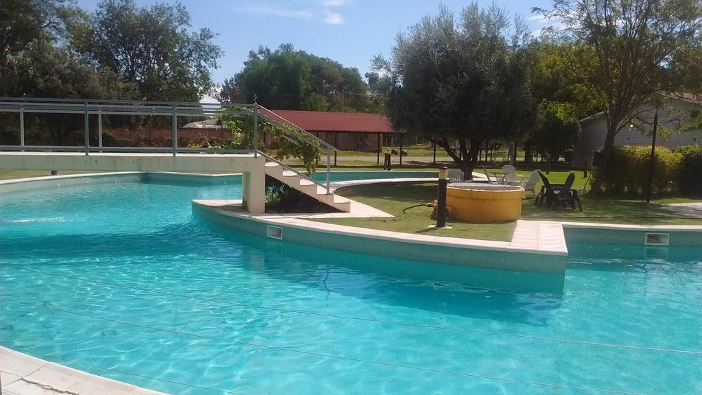 Family Inn San Rafael  Zewnętrze zdjęcie