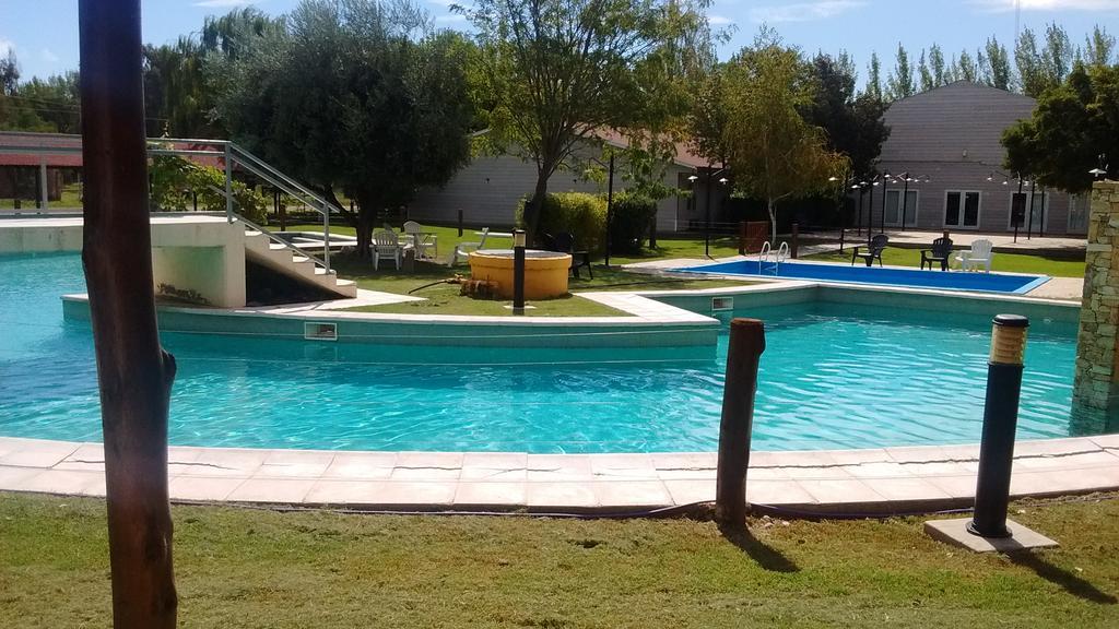 Family Inn San Rafael  Zewnętrze zdjęcie