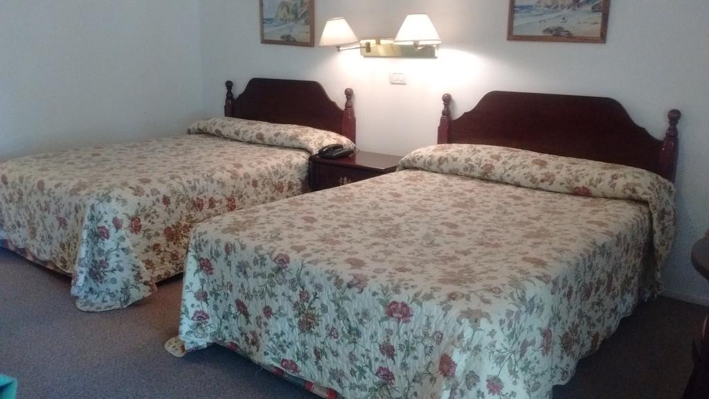 Family Inn San Rafael  Zewnętrze zdjęcie