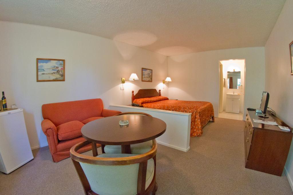 Family Inn San Rafael  Zewnętrze zdjęcie